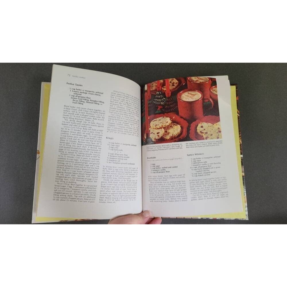 Homemade Cookies Cook Book - Picture 9 of 10